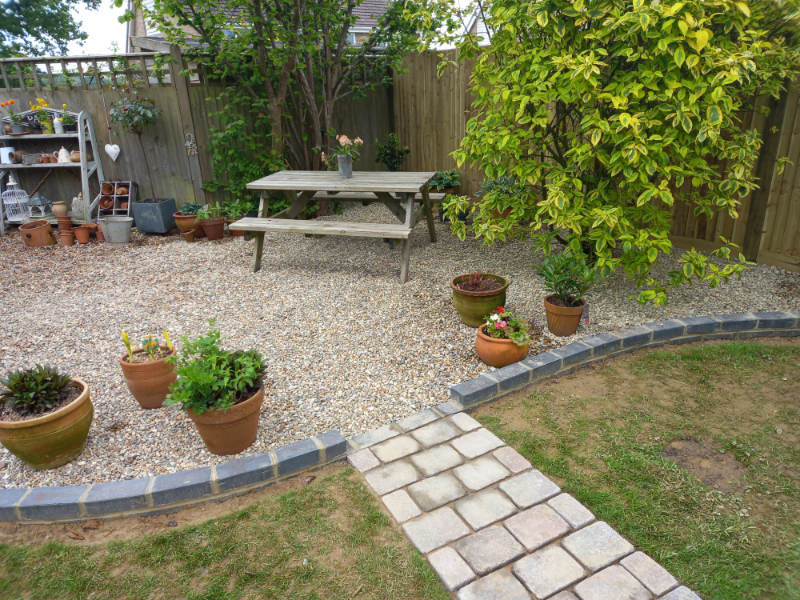 Pebbled Seating Area